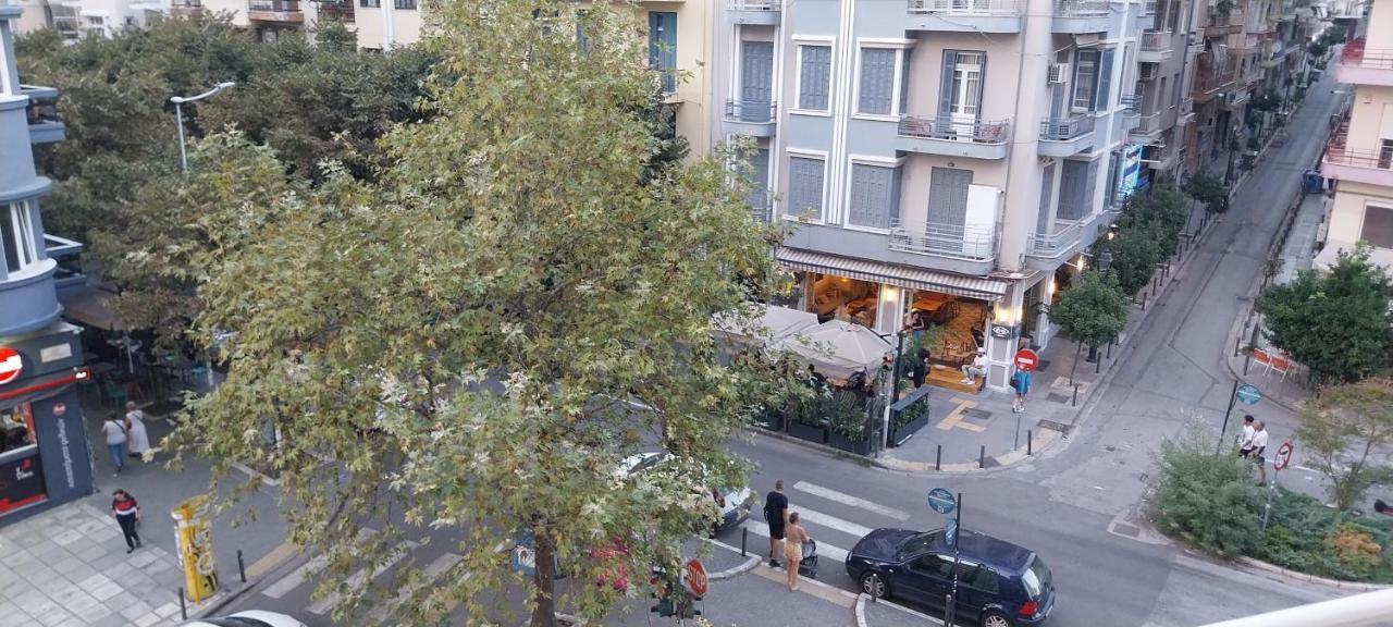 Lovely Apartment In The Heart Of Thessaloniki Center Exterior foto
